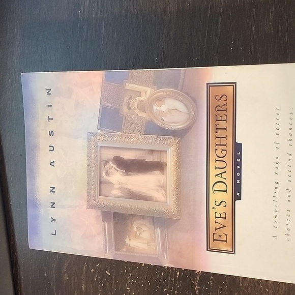 Paperback books - Bundle of 5 - Picture 10 of 11